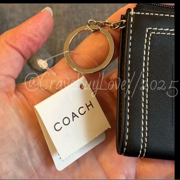 NWT COACH LEATHER CARD CASE BLACK w/CONTRAST STITCH MINI SKINNY KEY CHAIN 40065 - Picture 4 of 11
